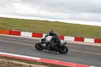 cadwell-no-limits-trackday;cadwell-park;cadwell-park-photographs;cadwell-trackday-photographs;enduro-digital-images;event-digital-images;eventdigitalimages;navarra;no-limits-trackdays;peter-wileman-photography;racing-digital-images;trackday-digital-images;trackday-photos